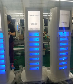 Free Charge Metal Phone Charging Station Kiosk Advertising With Different Languages UI