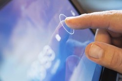 Smart outdoor community apartment Quick Drop off  And Pickup Automated parcel delivery click and collect  locker 2